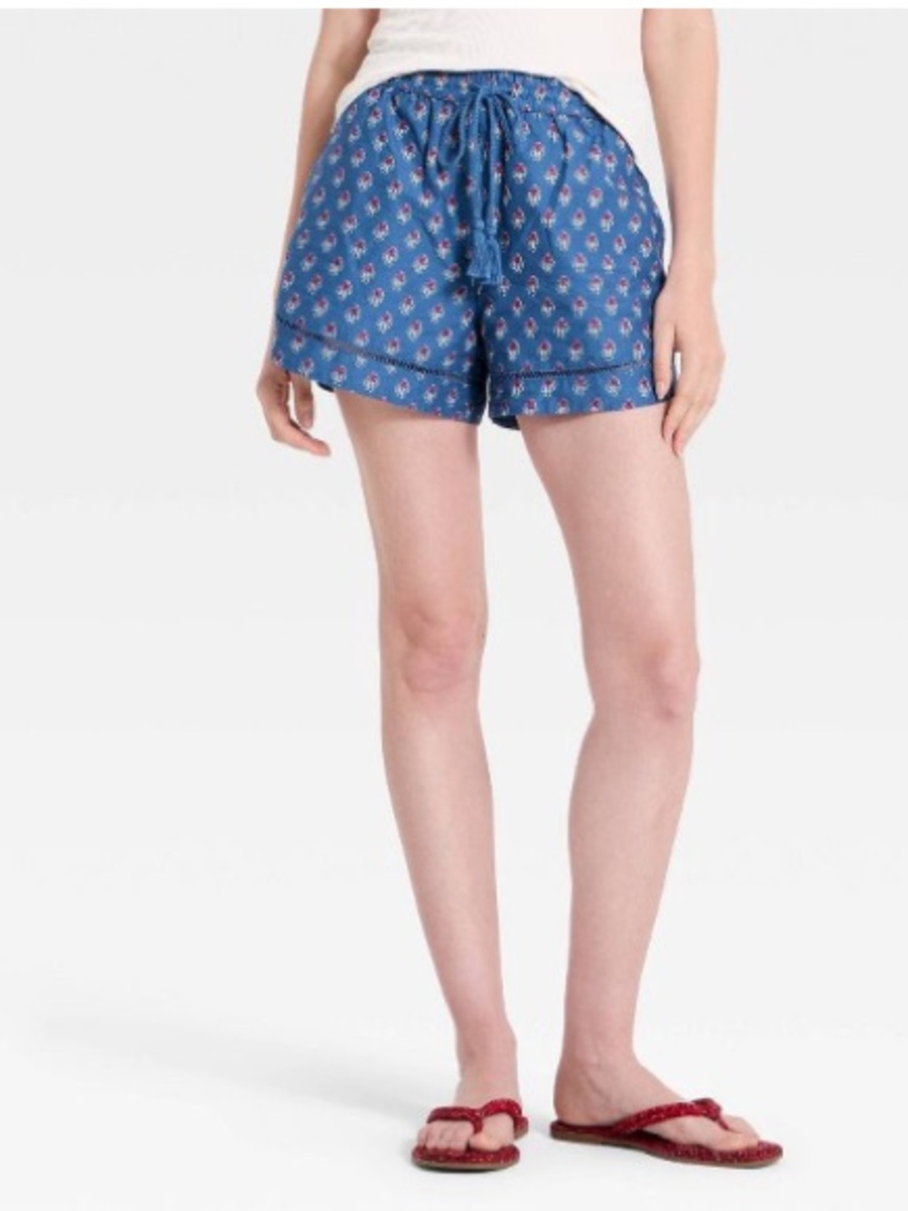 Women's Mid-Rise Printed Pull-On Shorts - Universal Thread Blue Floral